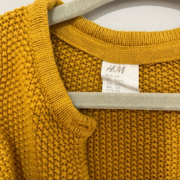 HM baby sweater size 4-6 months in mustard - Picture 2 of 3